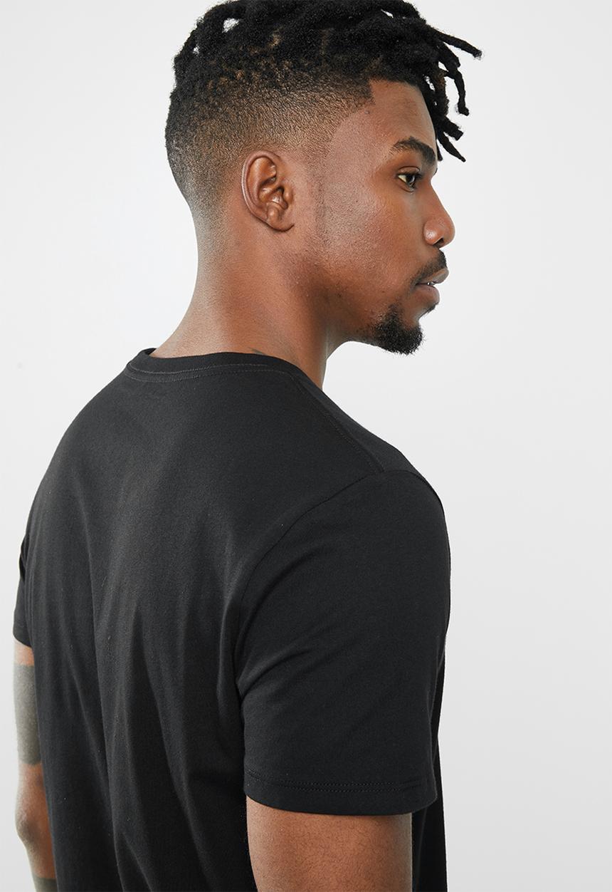 GUESS - Triangle short sleeve tee - black