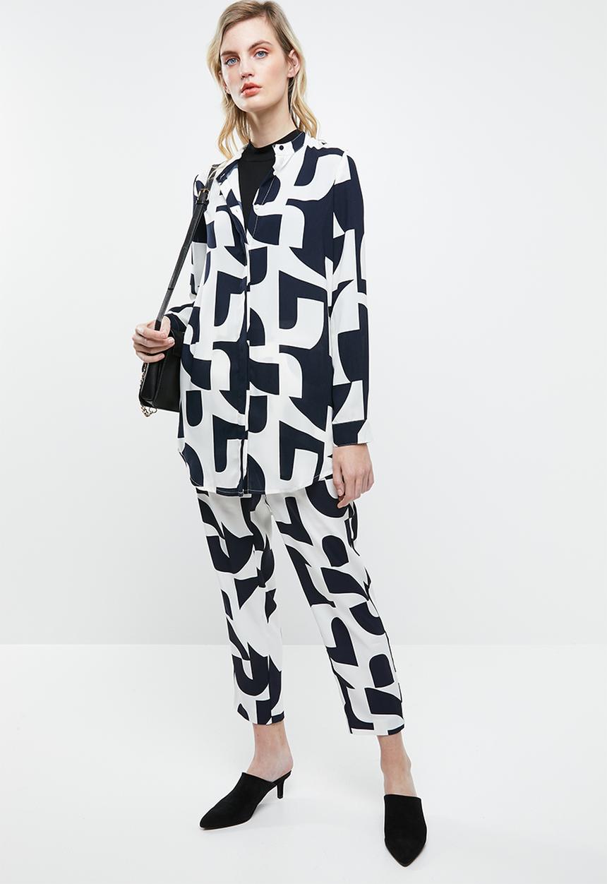 Vero Moda - Boldonia long sleeve long shirt - white & navy