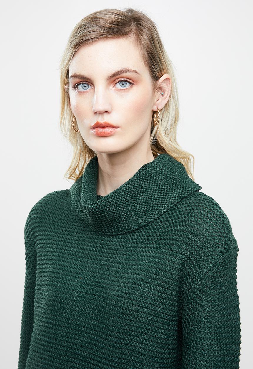 Jacqueline de Yong - Baskina long sleeve roll neck pullover top - green