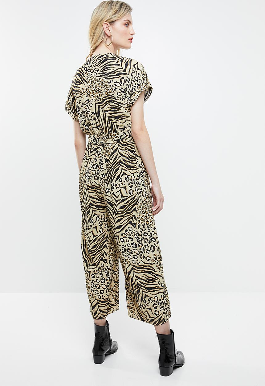 New Look - Animal short sleeve jumpsuit - beige & black 