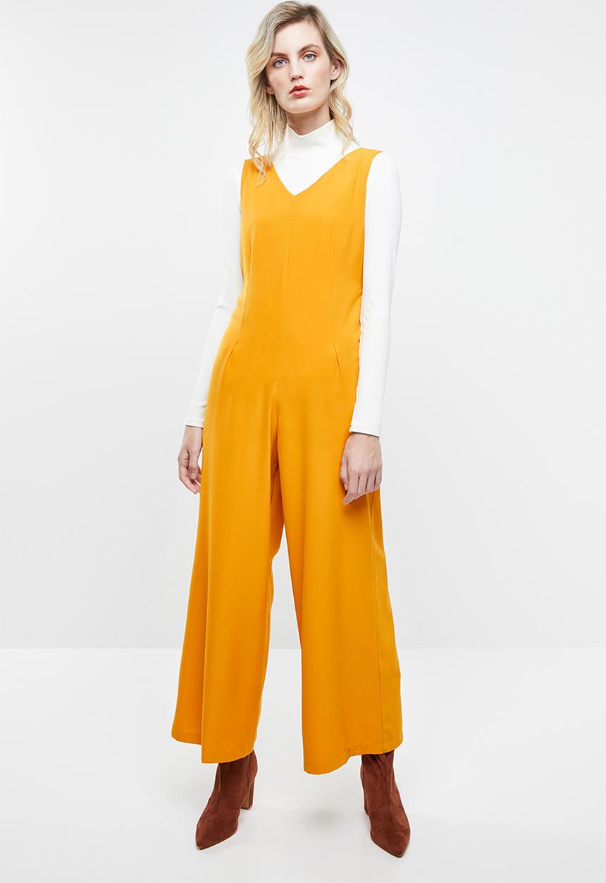 Superbalist - Woven jumpsuit with tie back - yellow