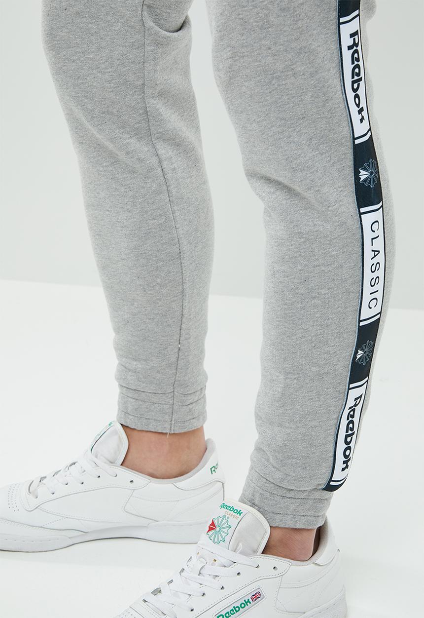 Reebok Classic - CL FT taped pant - grey 