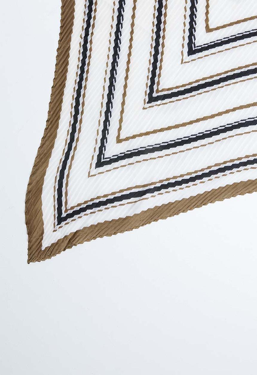 Joy Collectables - Diamont print bandana scarf - brown & cream