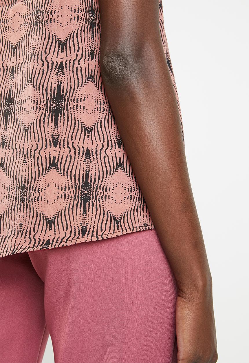 edit - Sleeveless printed top - pink  & black 