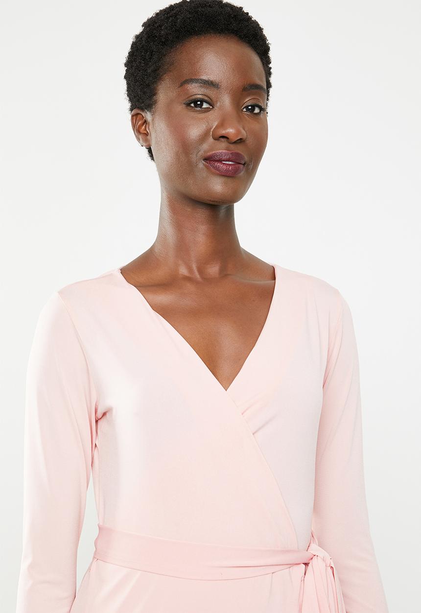 edit - 3/4 Sleeve wrap dress - pale pink