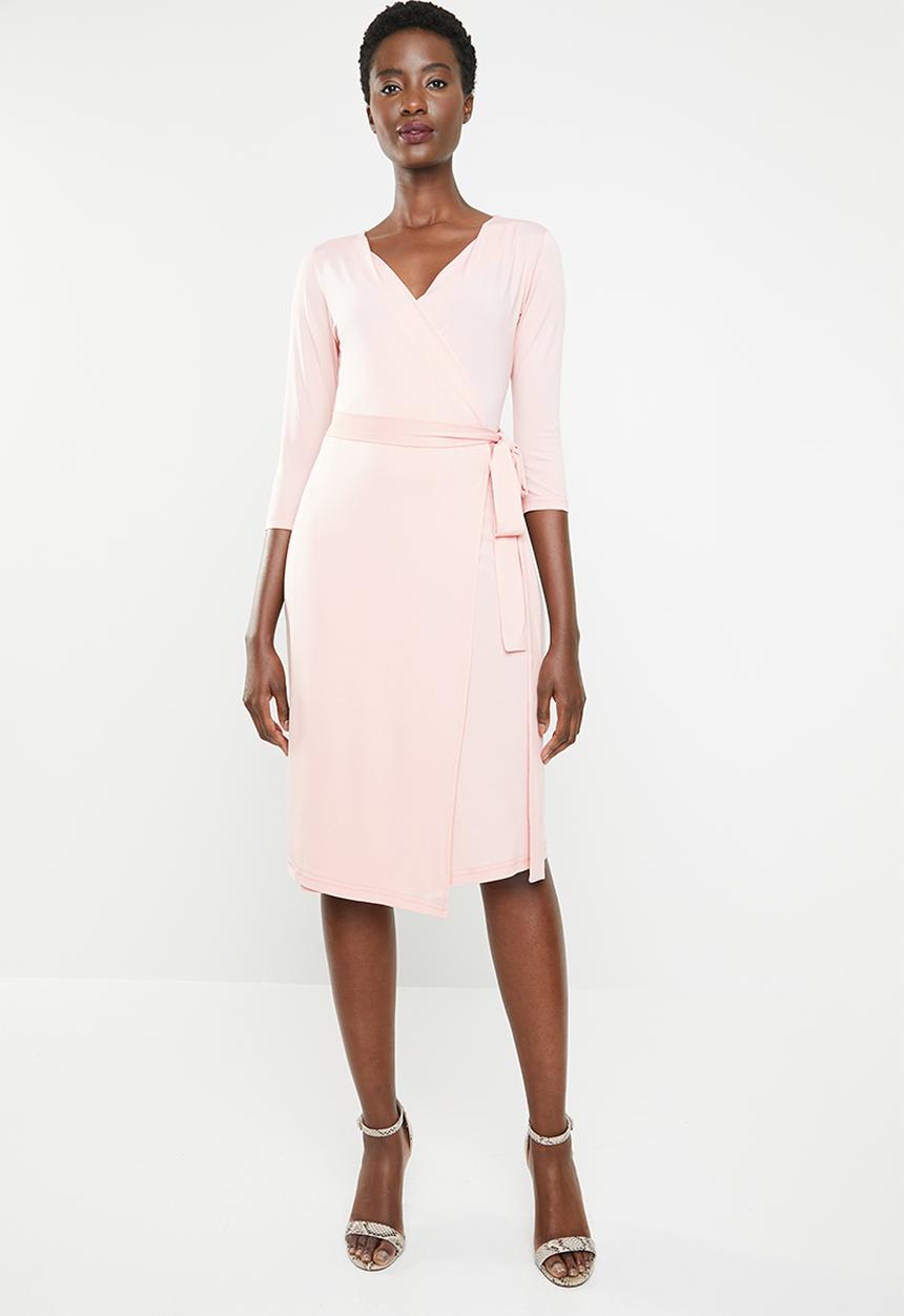 edit - 3/4 Sleeve wrap dress - pale pink