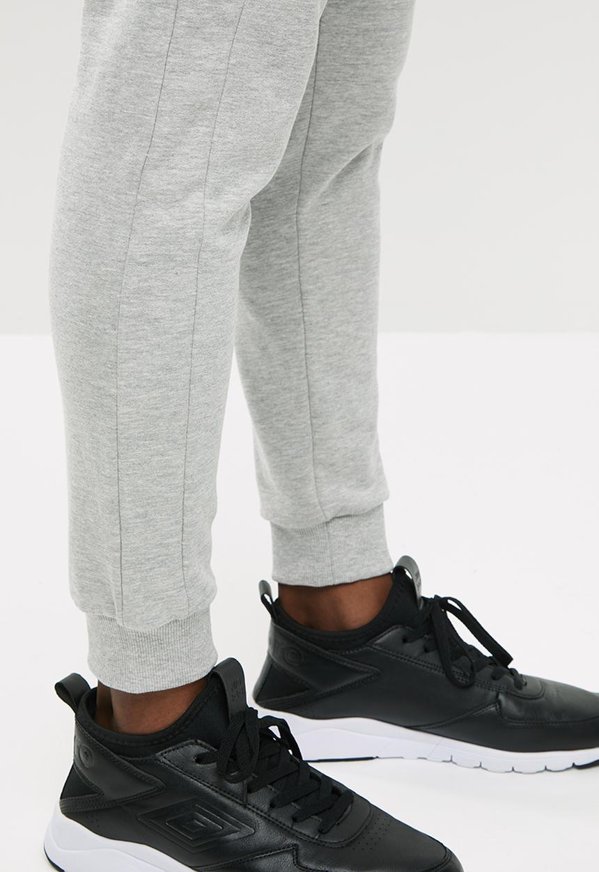 GUESS - Active pants - grey