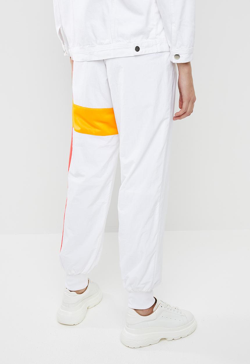 Reebok - Gigi hadid trackpants - white