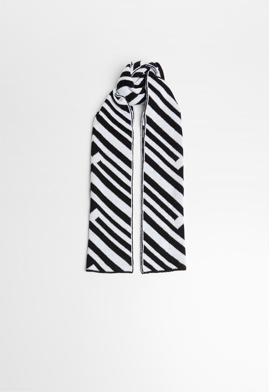 Superbalist - Chevron blocked scarf - black & white