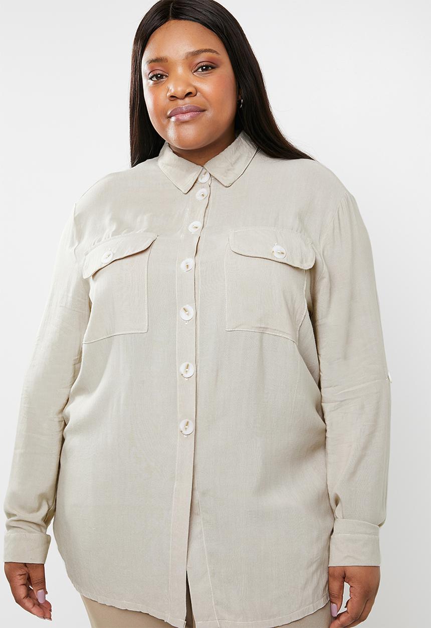 STYLE REPUBLIC PLUS - Utility style shirt - beige 