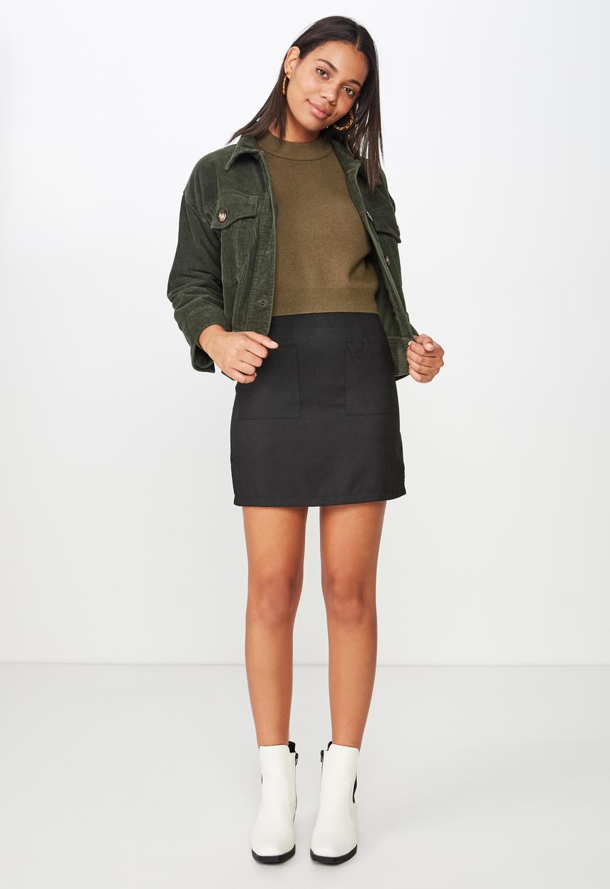 Cotton On - Woven aria patch pocket mini skirt  - black