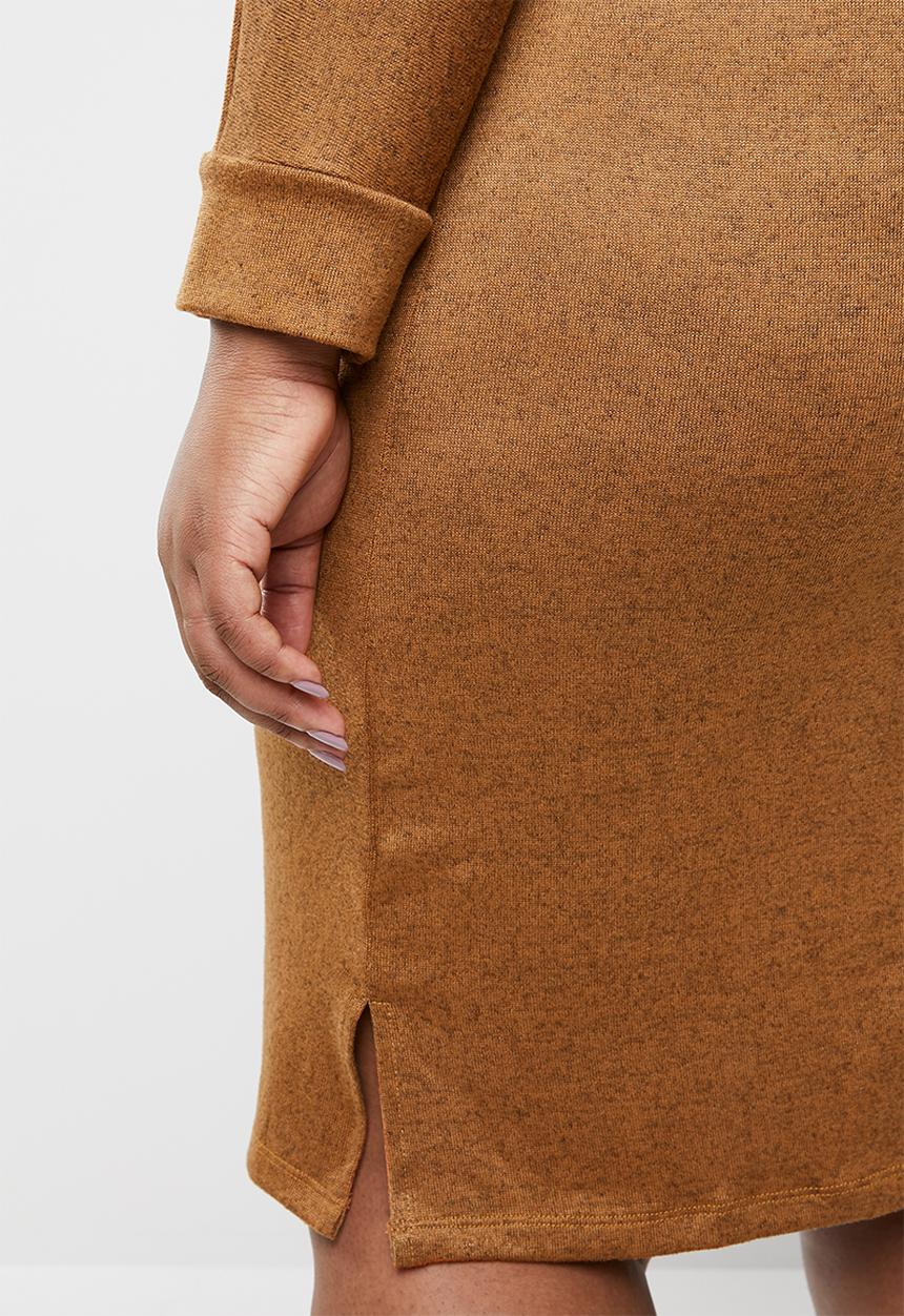 STYLE REPUBLIC PLUS - Necktie detail knit dress - tan