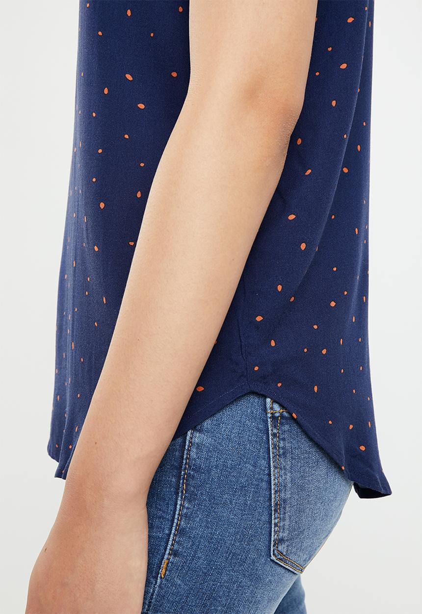 ONLY - Tina short sleeve printed lurex top - blue