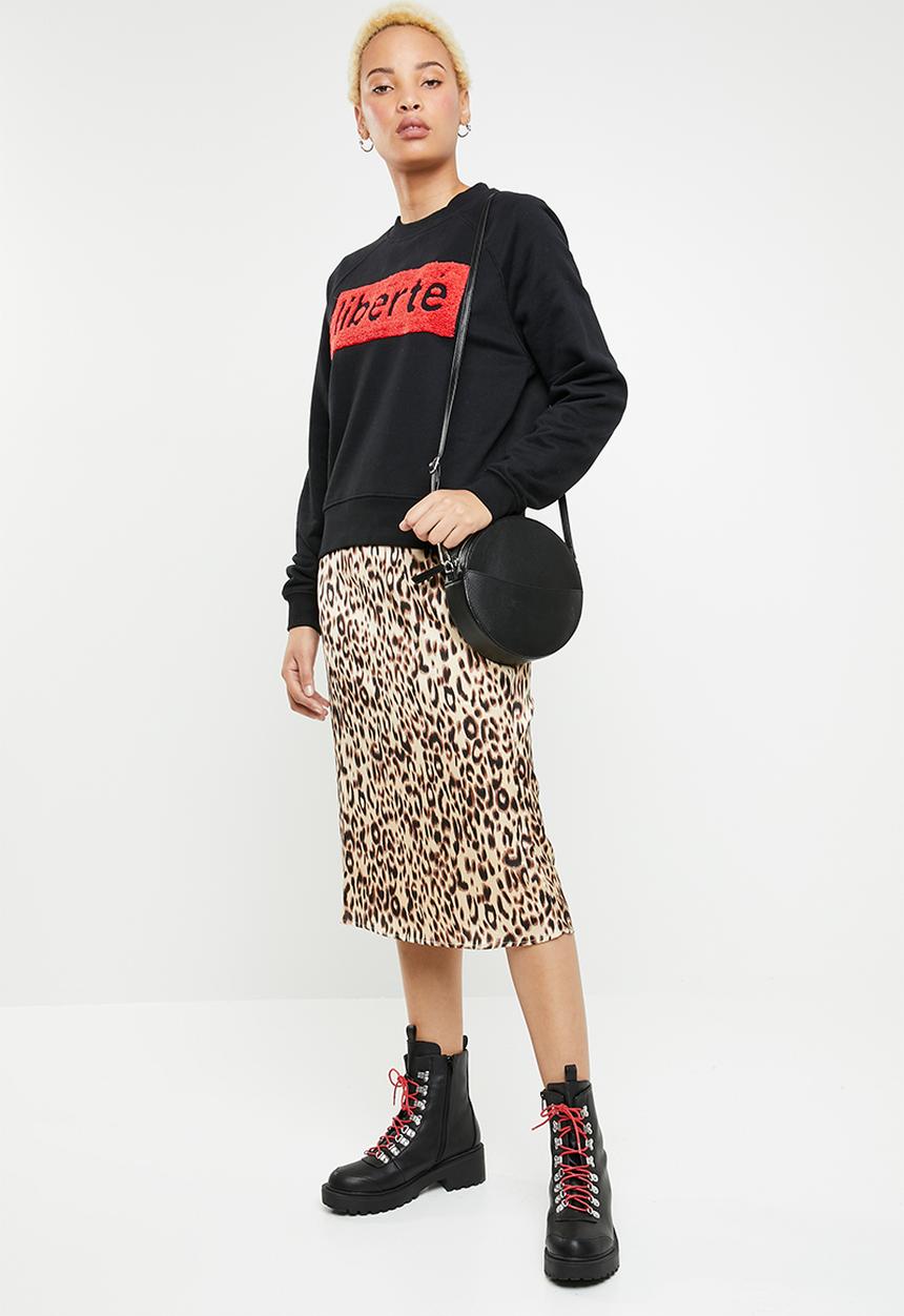 ONLY - Lotta long sleeve round neck sweat - black