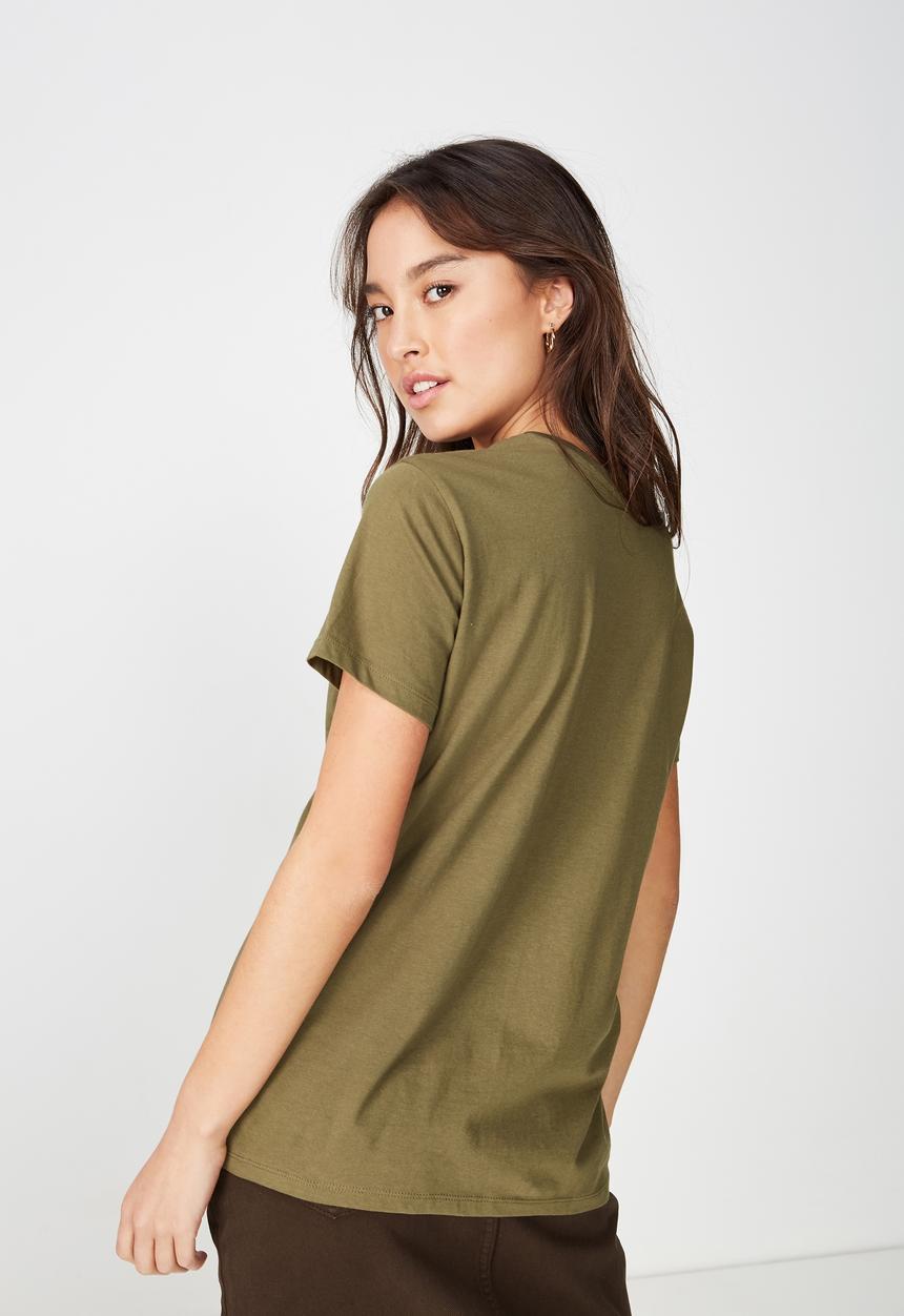 Cotton On - Classic arts tee  - green