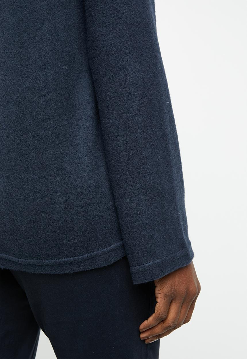 edit - Turtle neck sweater - navy