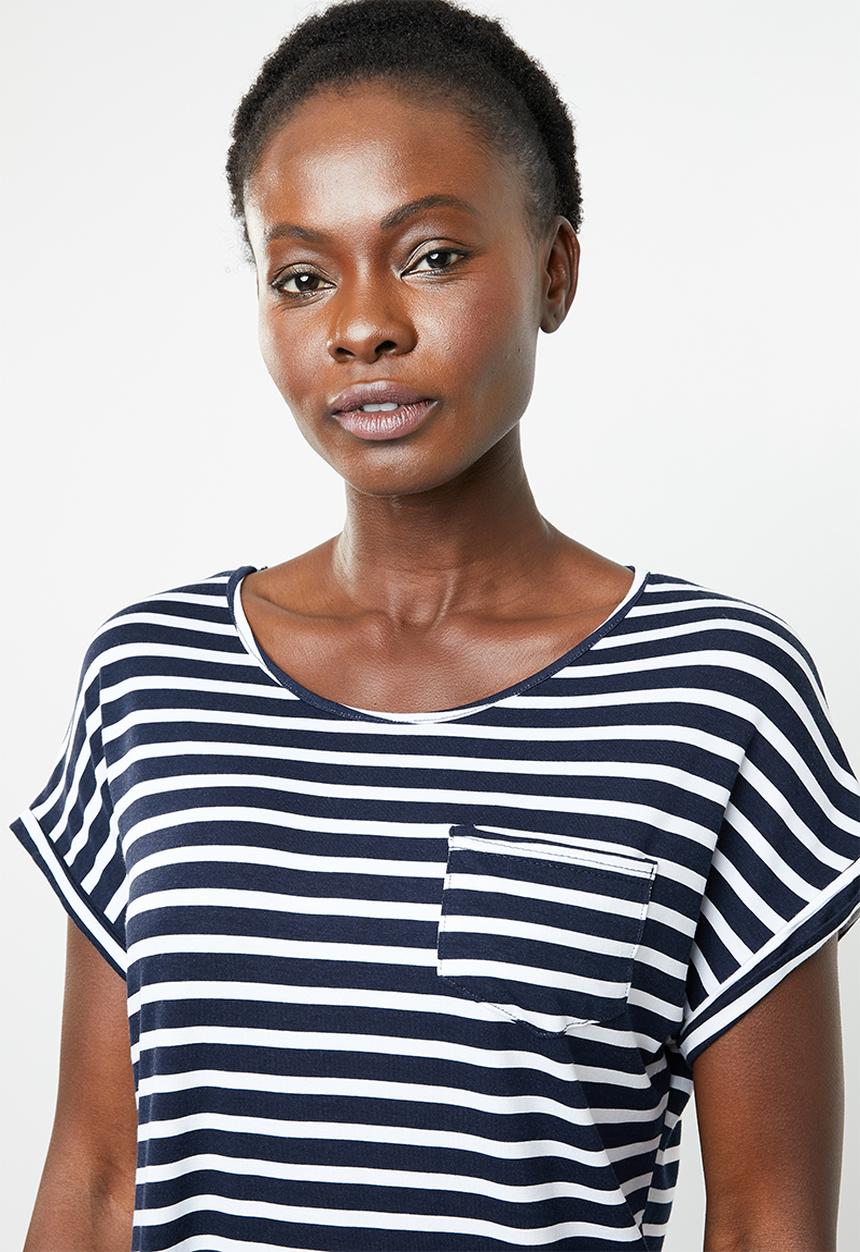 edit - Dipped hemline top - navy & white