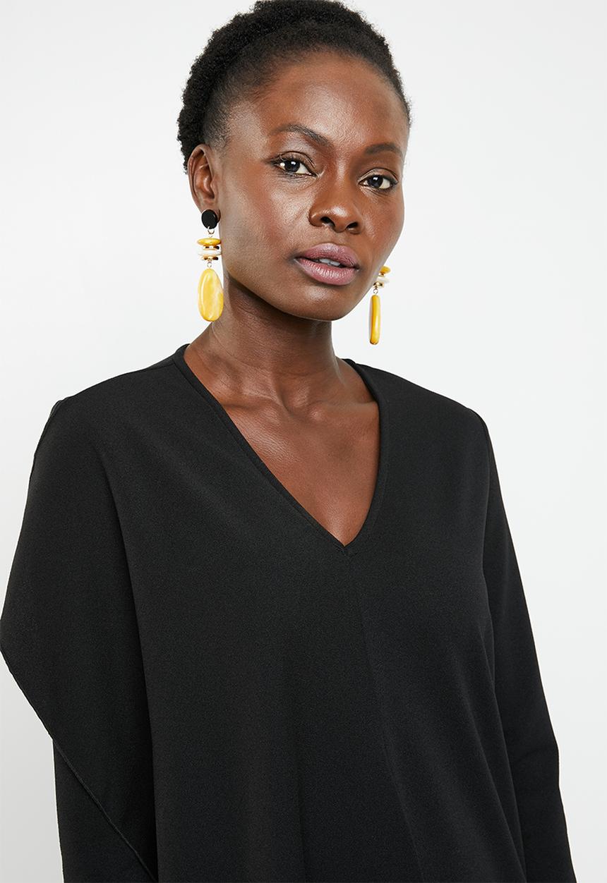 edit - 3/4 Dress with front frill - black