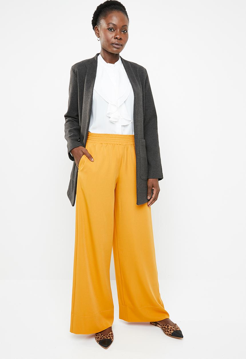 edit - Classic wide leg pants - yellow