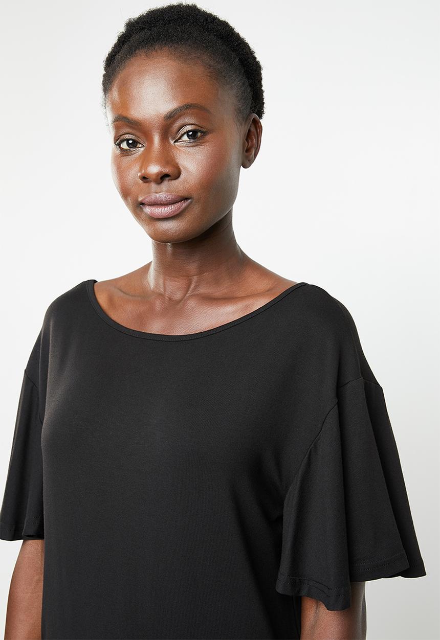 edit - Tee with back detail - black