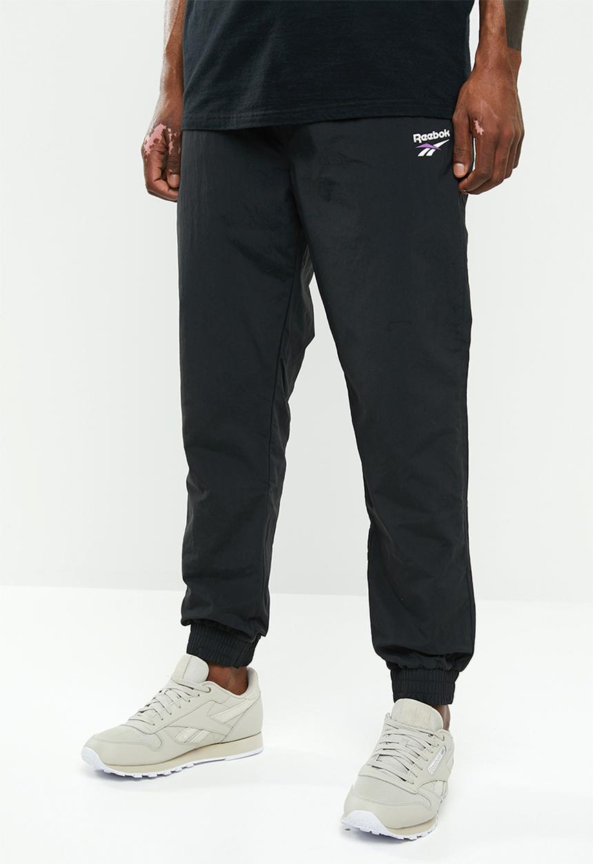 Reebok - CL unisex v trackpant - black