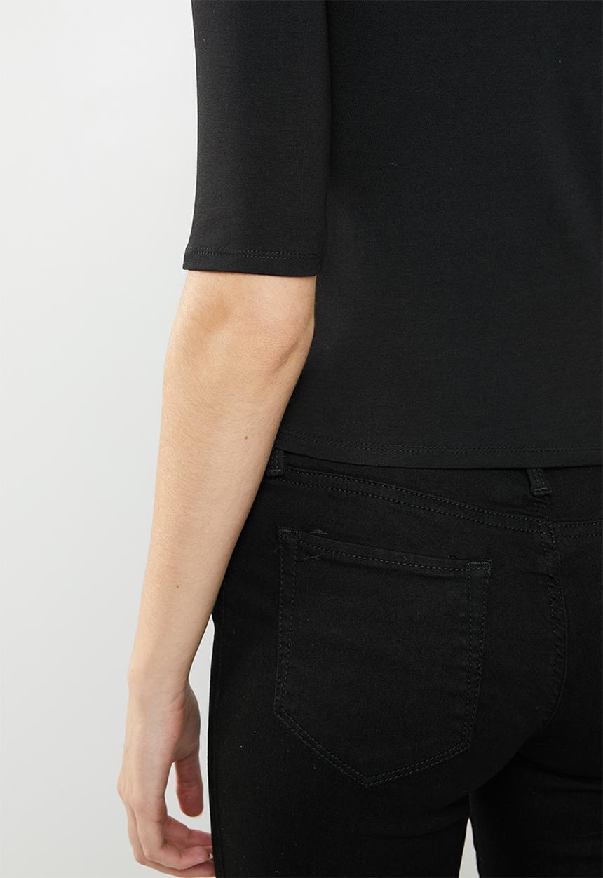 GUESS - 3/4 American logo mock tee - black