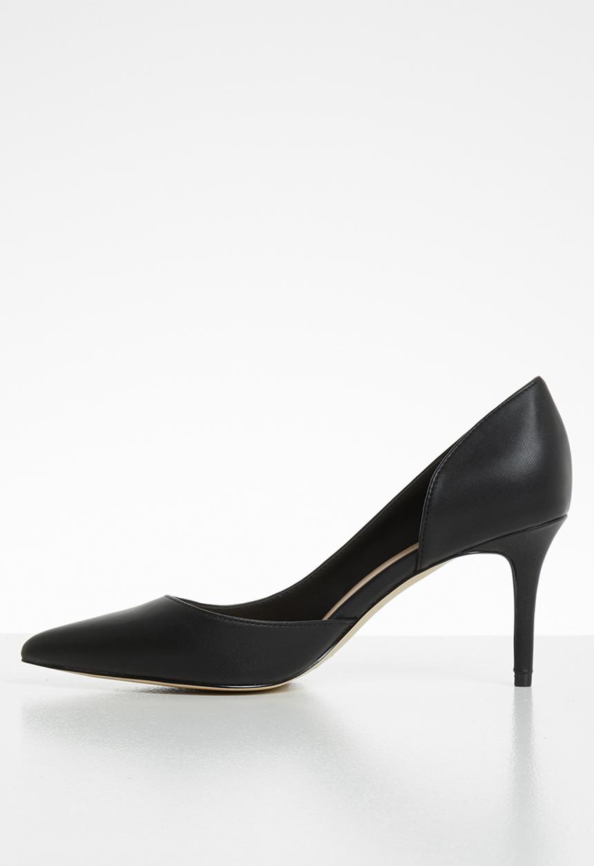 Call It Spring - Victoria court heel - black