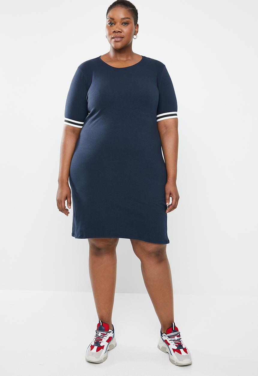 STYLE REPUBLIC PLUS - Athlete T-shirt dress - navy