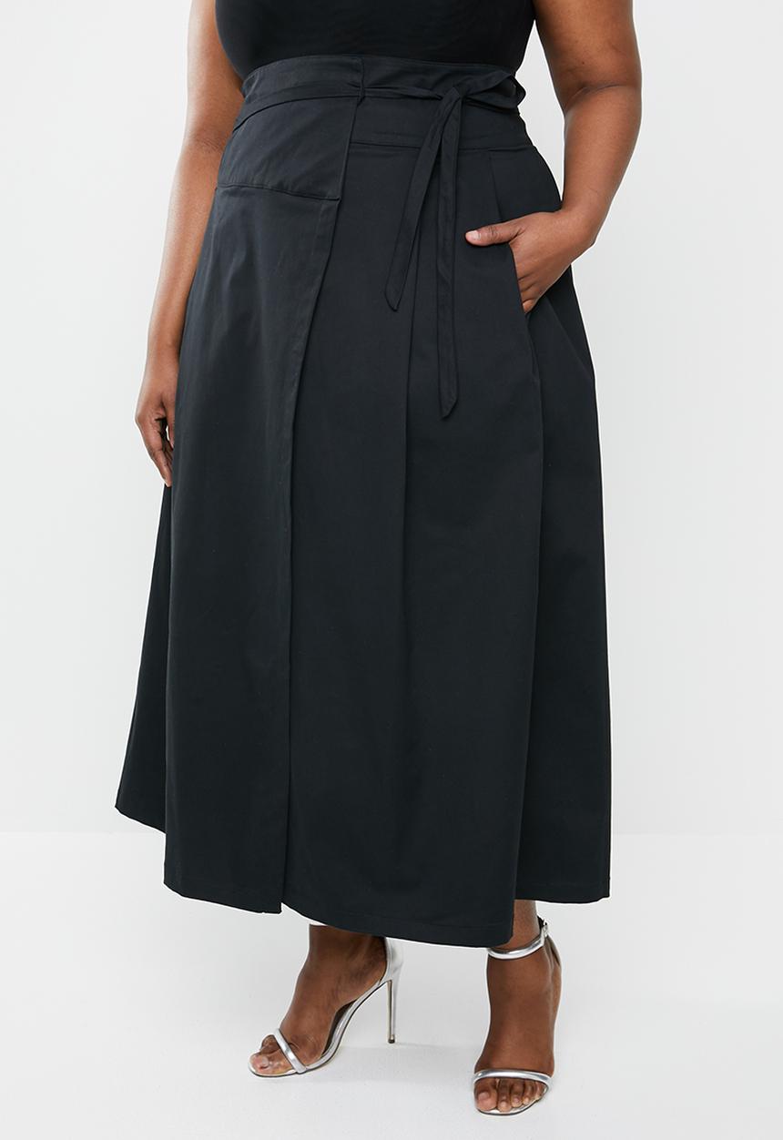 AMANDA LAIRD CHERRY - Plus size sphe wrap skirt - black