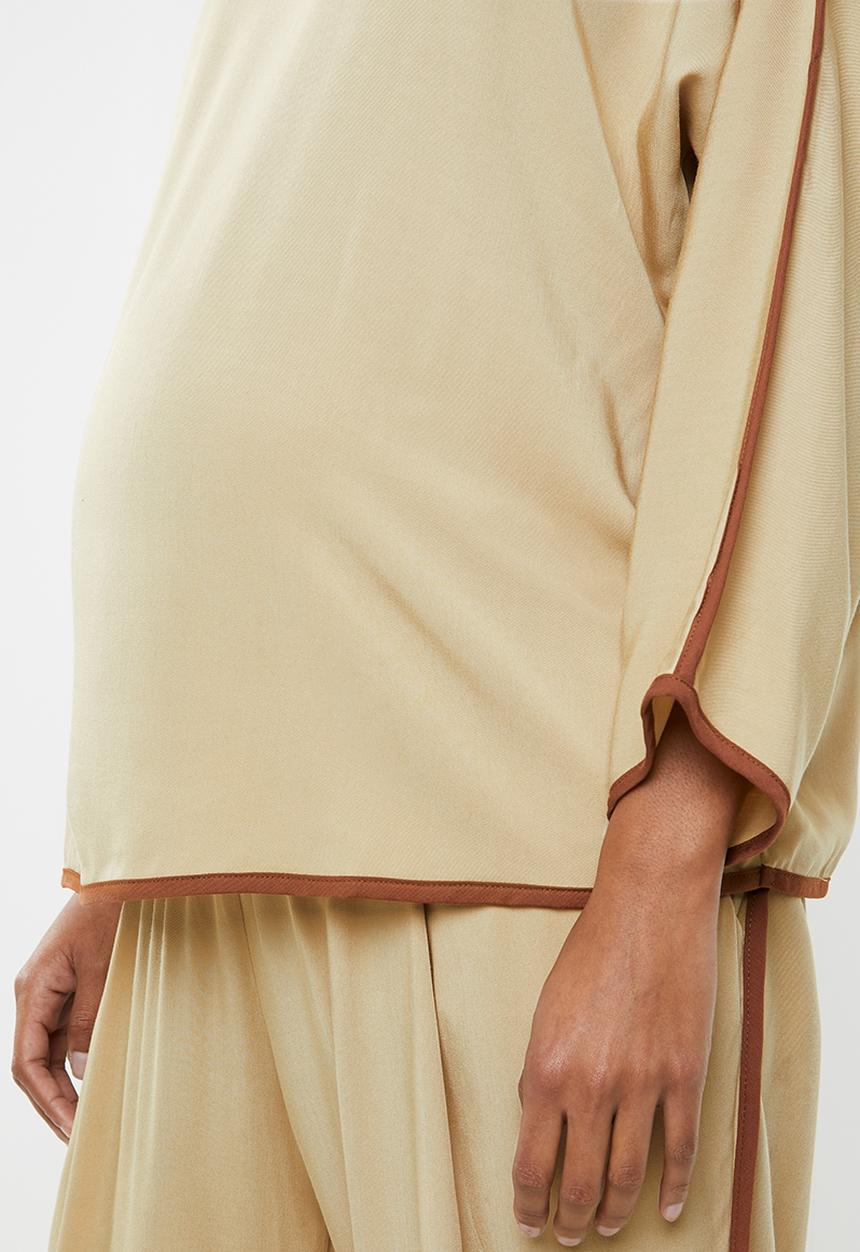 edit Maternity - Maternity Contrast binding shell blouse - stone with tan binding 