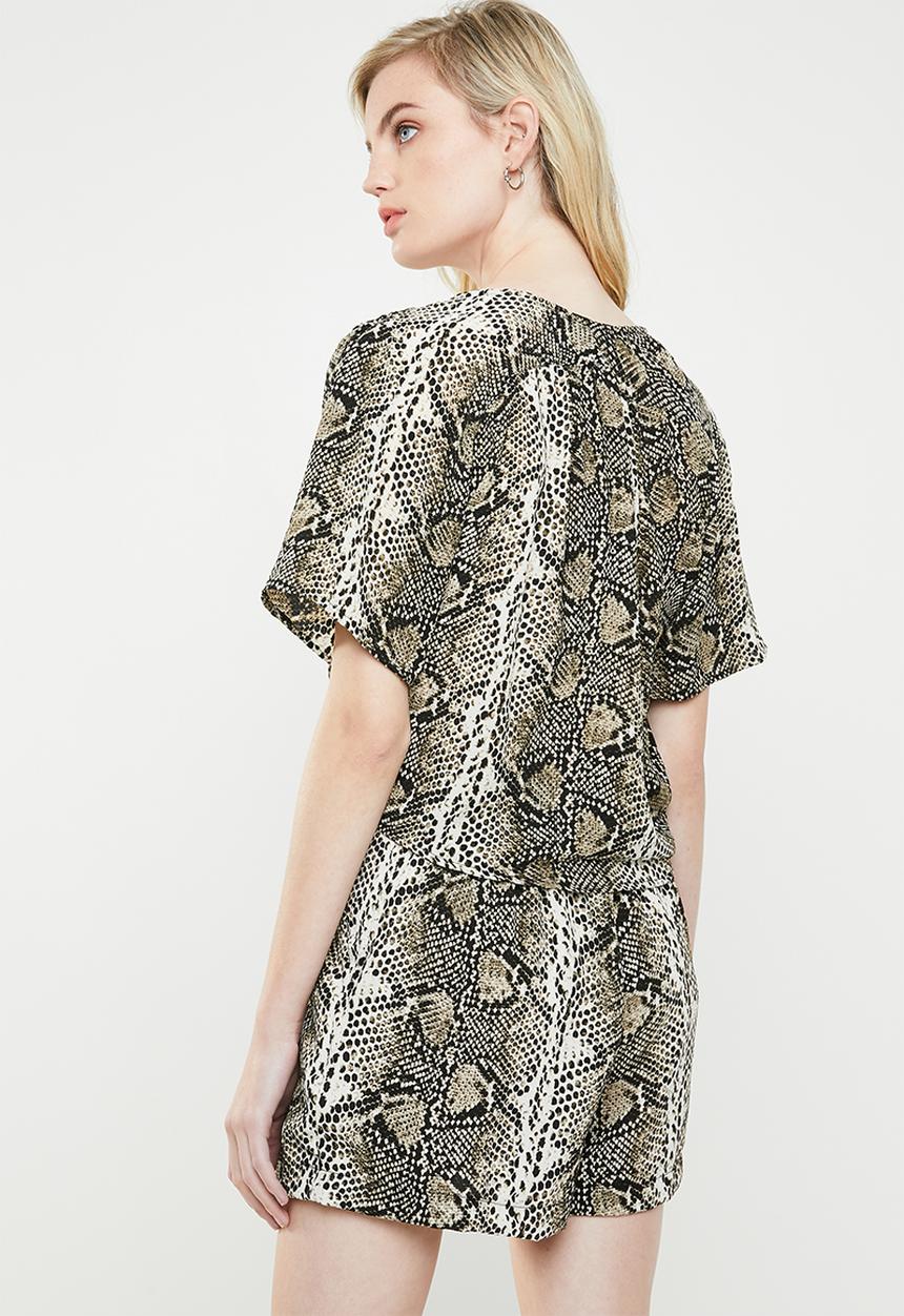 Superbalist - Tie front blouse snake print blouse - multi