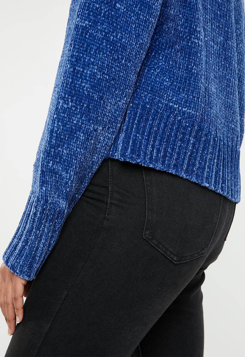 Missguided - Chenille off shoulder knitted jumper - blue