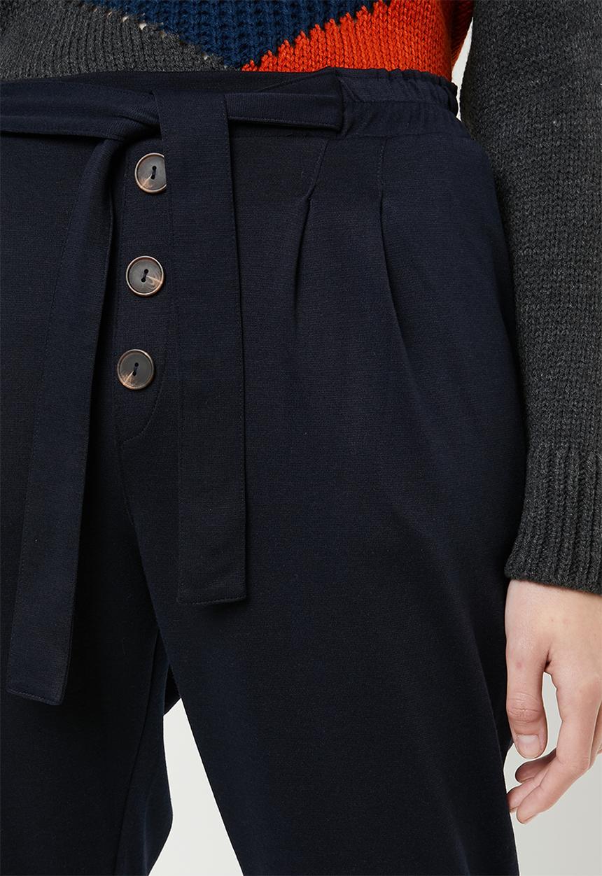 Superbalist - Button detail tapered trousers - navy 