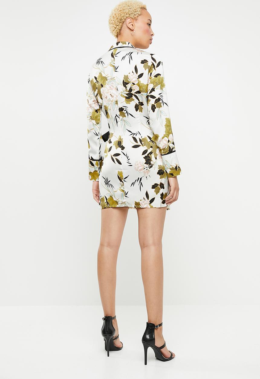 Missguided - Satin floral pyjama dress - cream & black