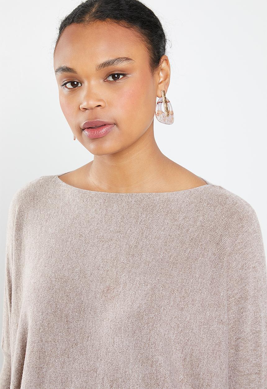 Revenge - Balloon sleeve knit - beige