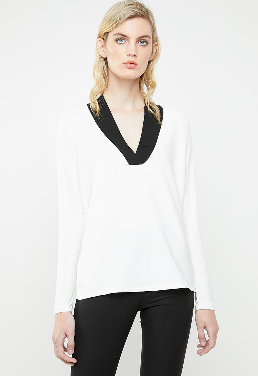 MANGO - Contrast V-neck top -  white
