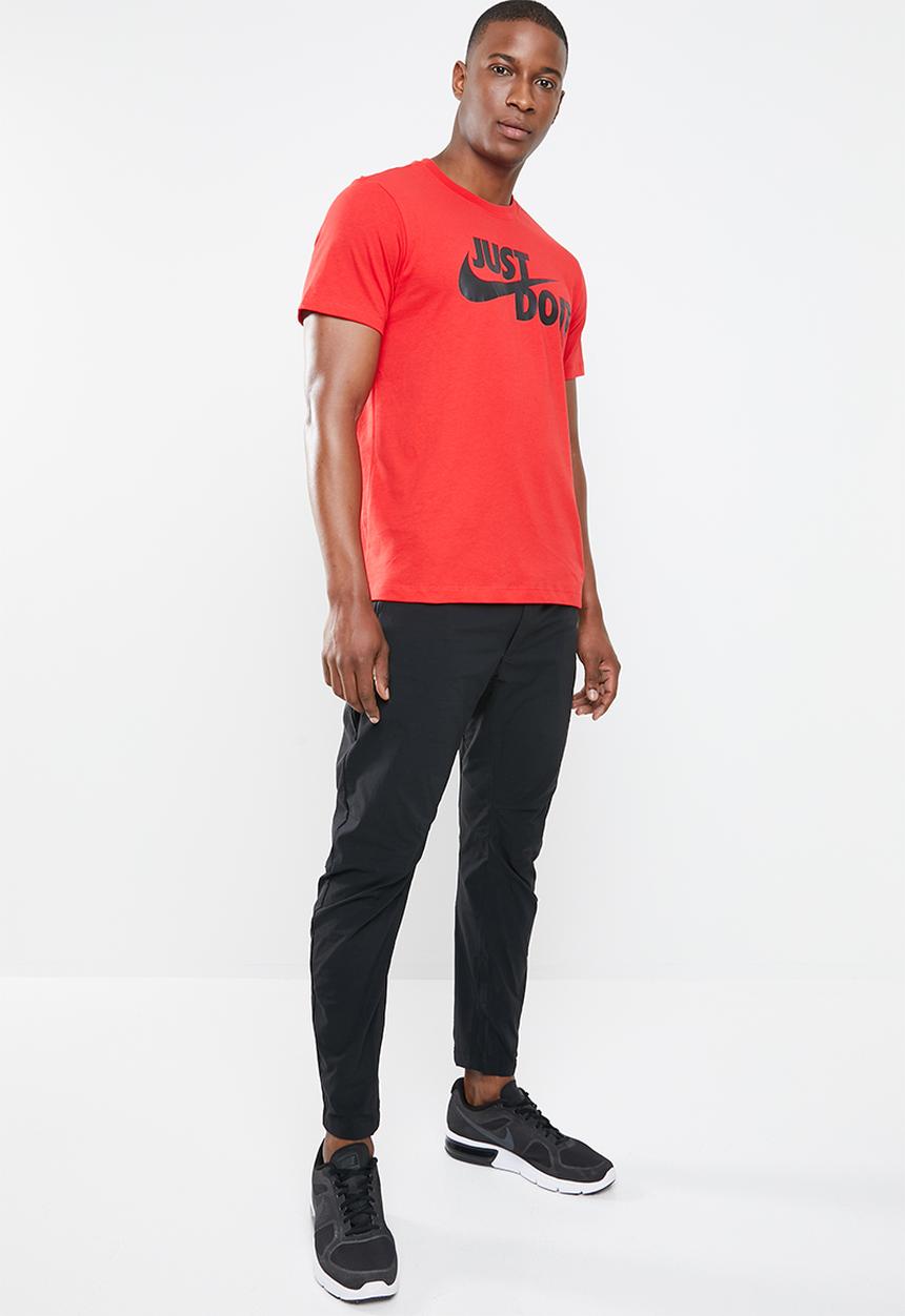 Nike - M NSW tee just do it swoosh - red & black 