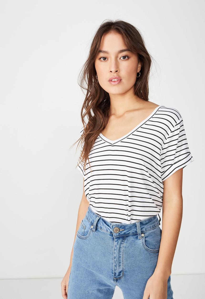 Cotton On - Karly short sleeve V-neck tee  - black & white 