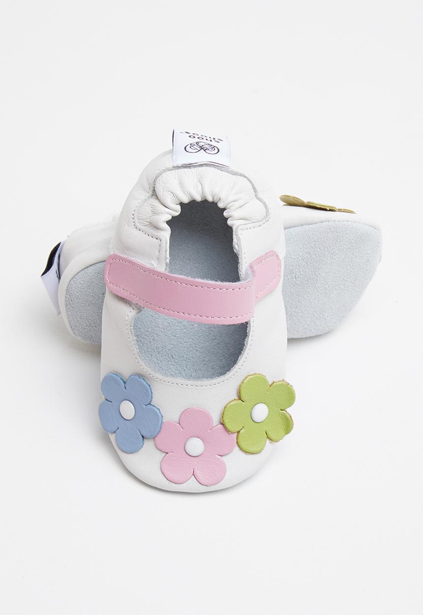 shooshoos - Flower garland pumps - white
