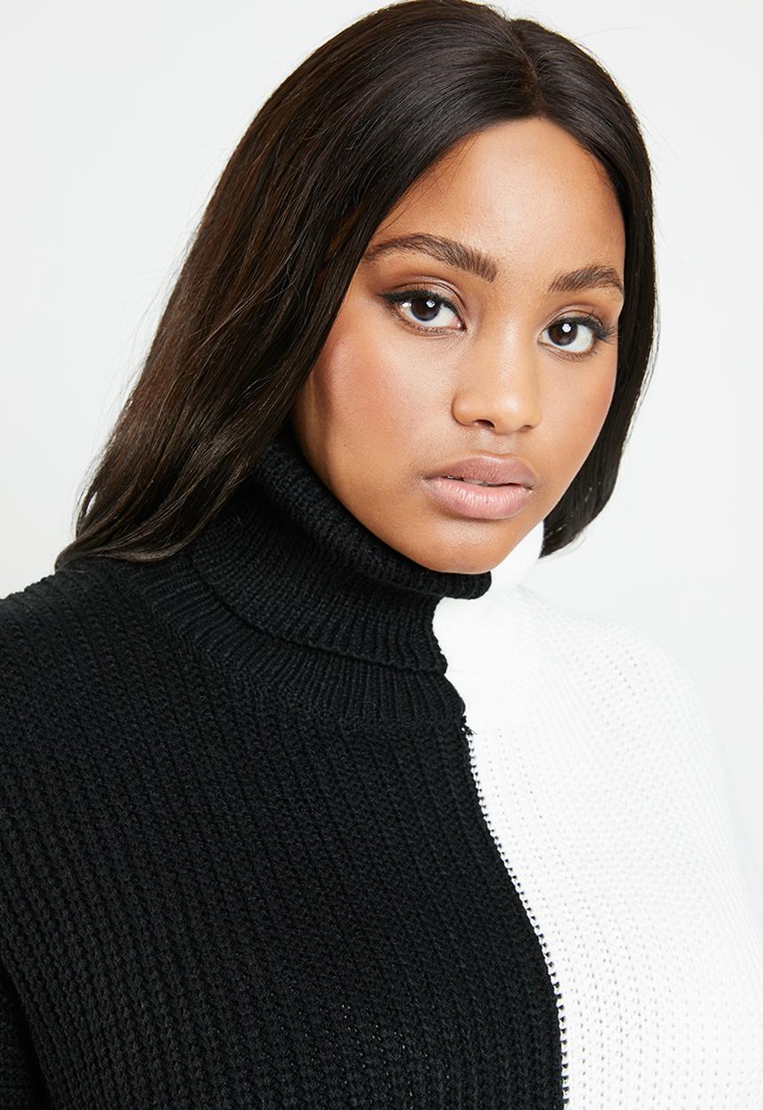 Missguided - Curve roll neck spliced jumper dress - black & white