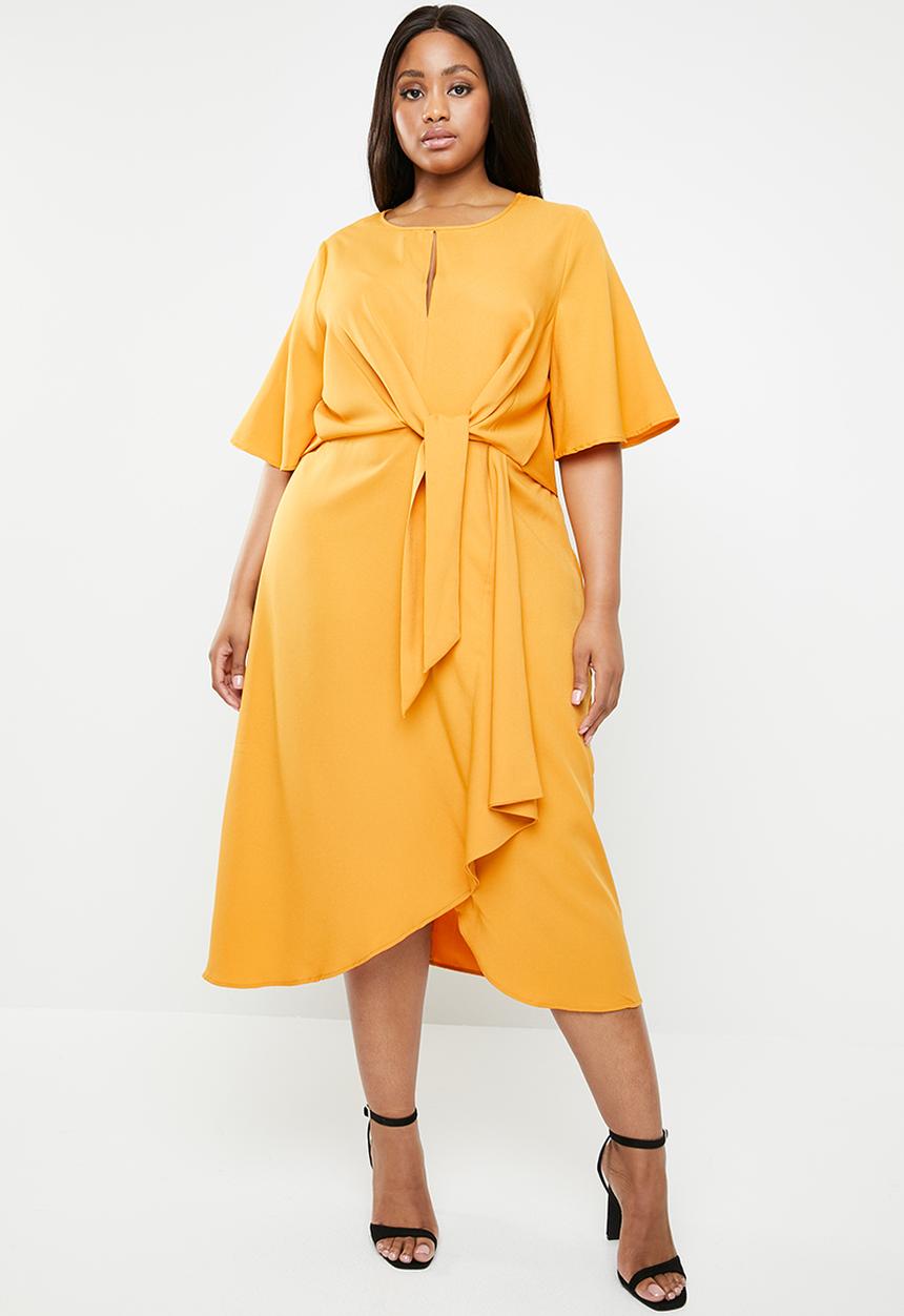 Missguided - Curve tie front knot midi dress - yellow