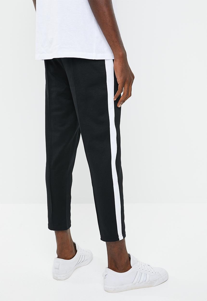 Only & Sons - Owen cropped chino sweatpants - black