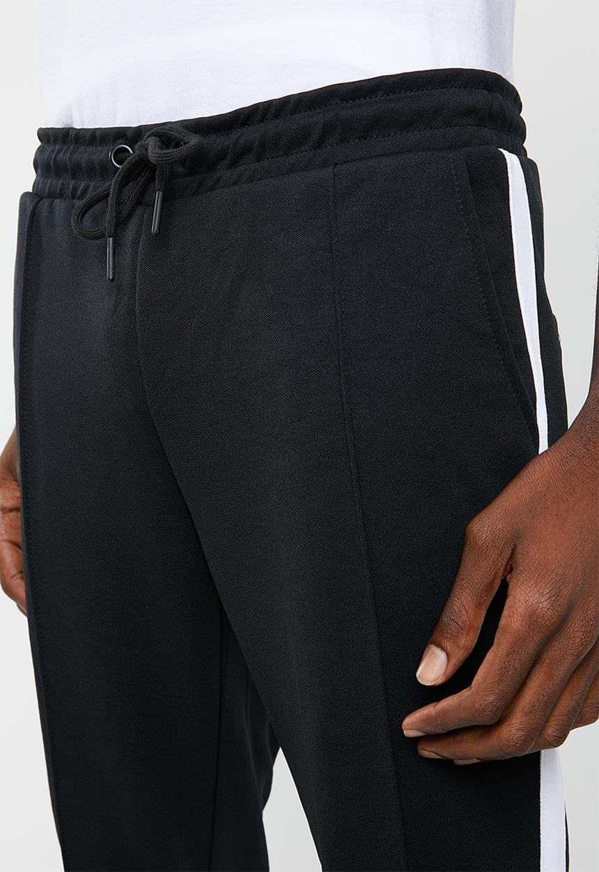 Only & Sons - Owen cropped chino sweatpants - black