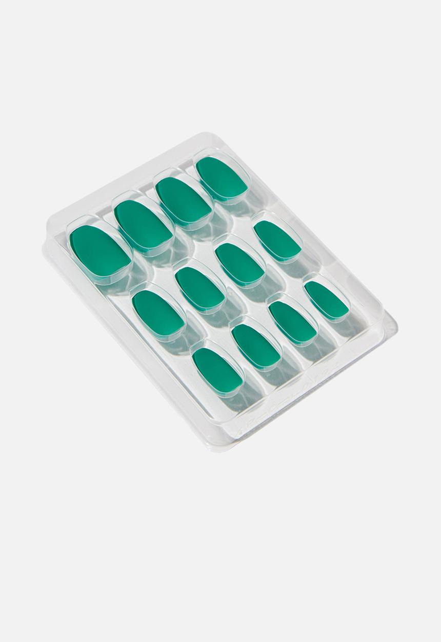 Cotton On - Rubi stick on nails - matte jade