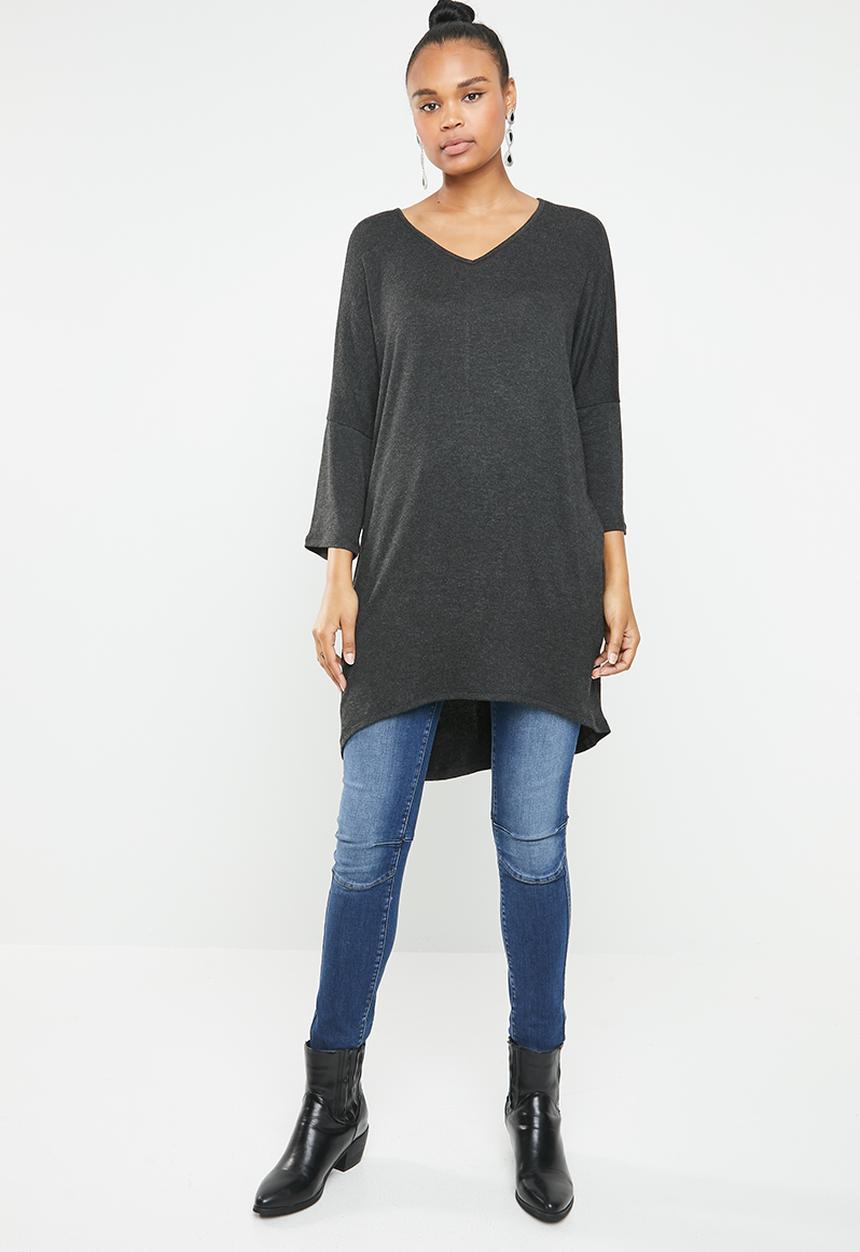 Vero Moda - Paya 3/4 V-neck long top - black