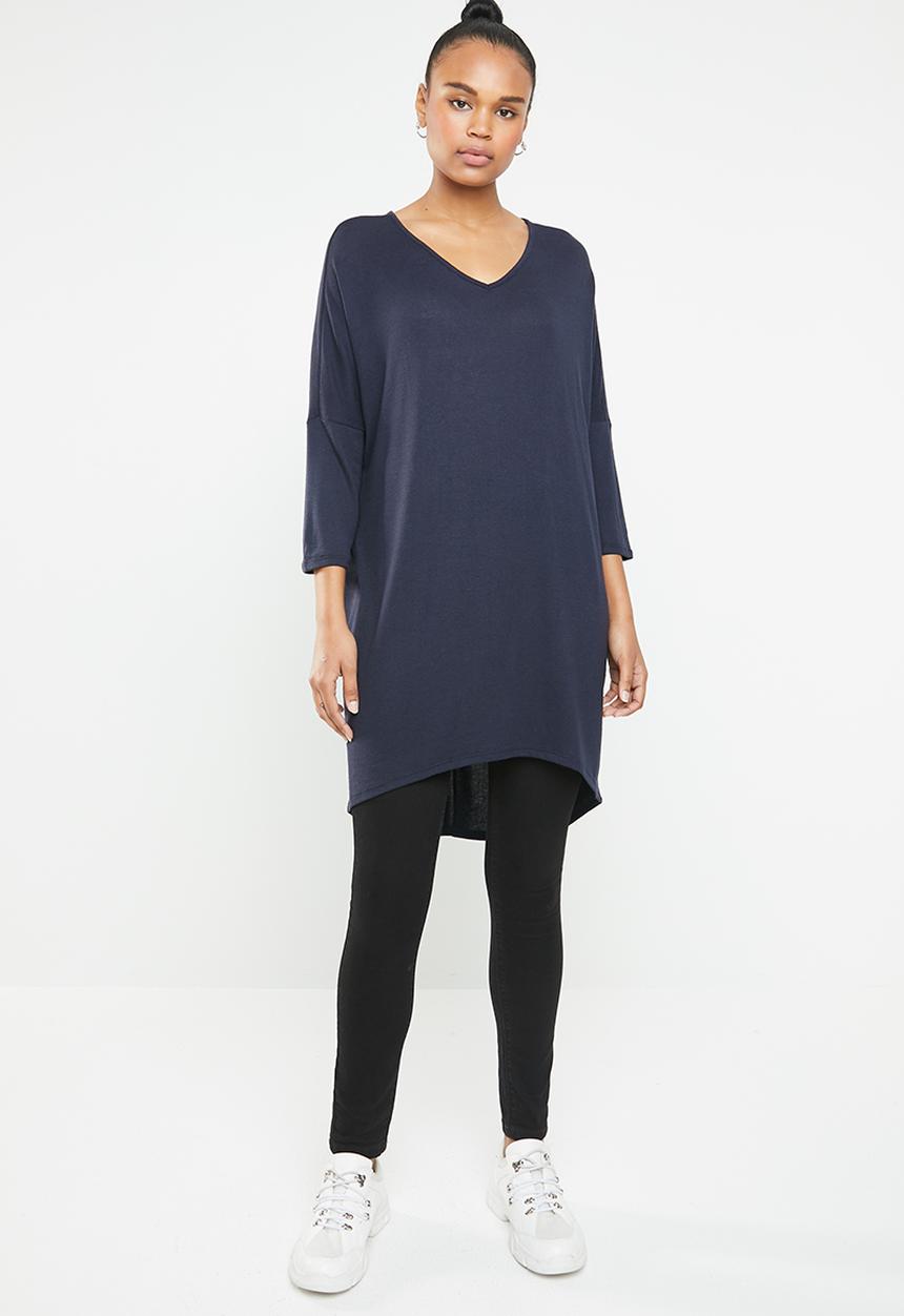 Vero Moda - Paya 3/4 V-neck long top - navy