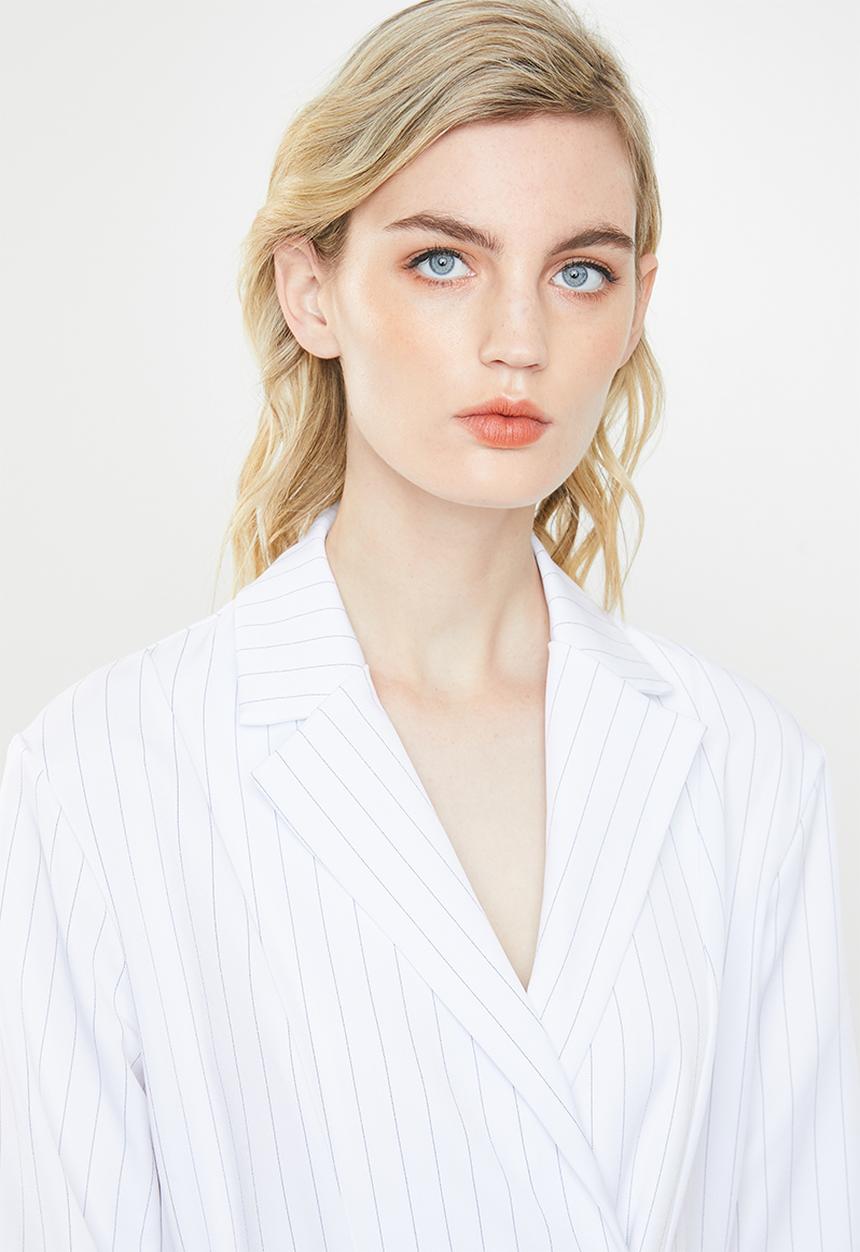 Superbalist - Belted blazer dress - white