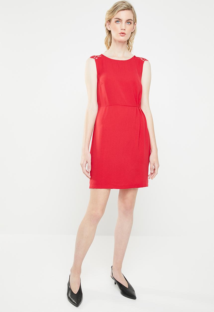 Vero Moda - Lissa lace cap sleeve dress - red