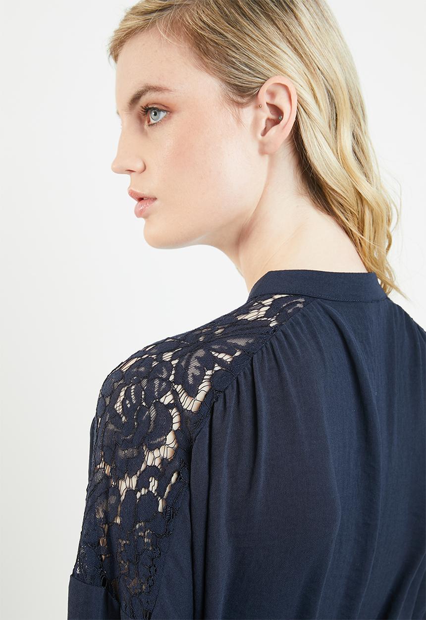 Vero Moda - Paula blouse with lace shoulder - navy