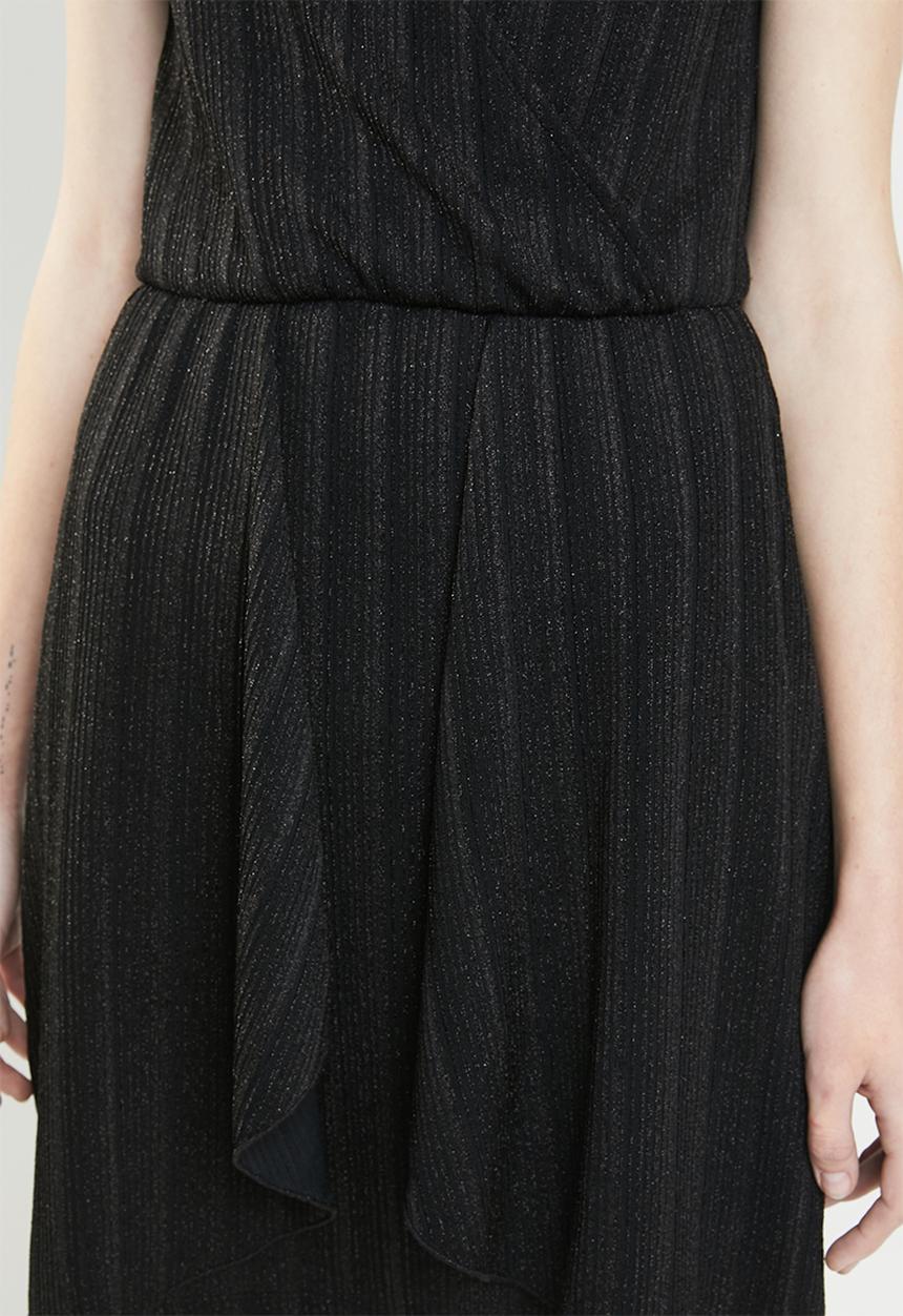 Vero Moda - Wiona sleeveless v front dress - black 